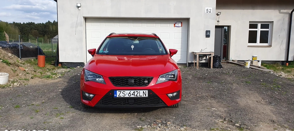 Seat Leon cena 49900 przebieg: 233000, rok produkcji 2015 z Szczecin małe 254